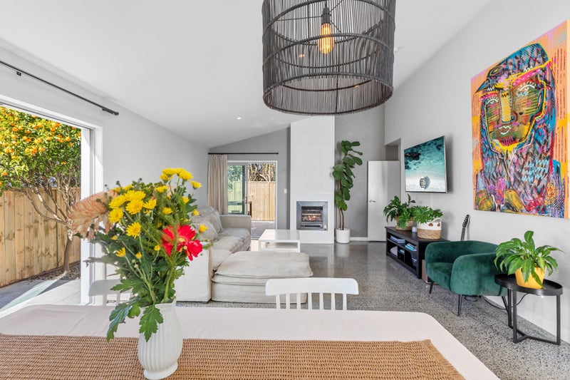 1 Lennon Way, Papamoa Beach, Papamoa - Carousel 2