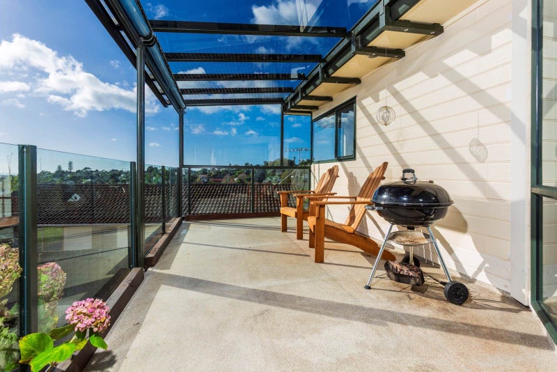 11A Naviti Place, Browns Bay, Auckland - Carousel 2