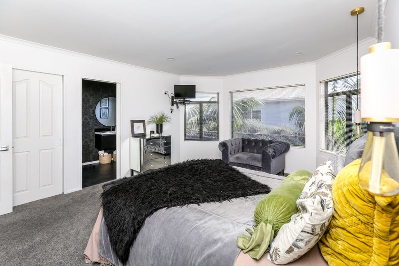 24 Sackville Street, Fitzroy, New Plymouth - Carousel 20