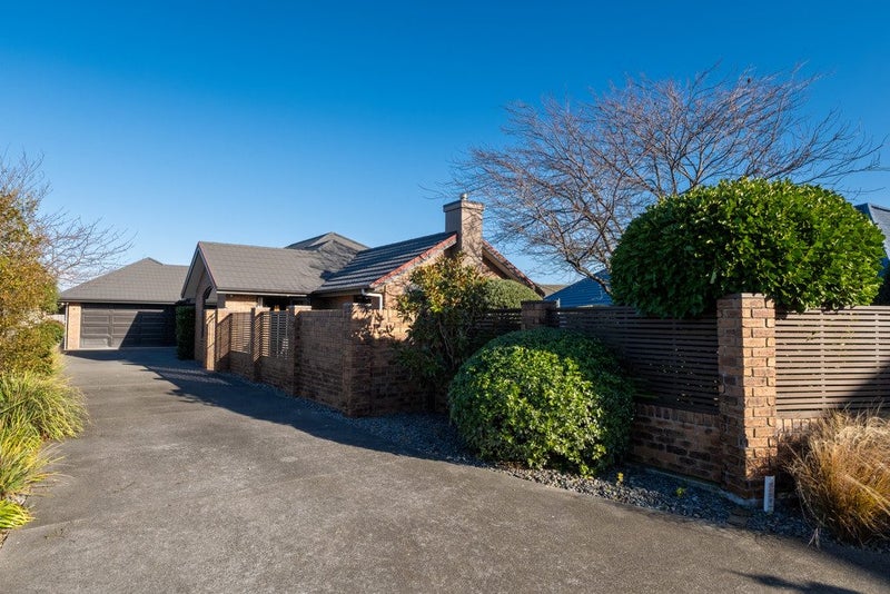 17 Evergreen Place, Parklands, Christchurch - Carousel 1