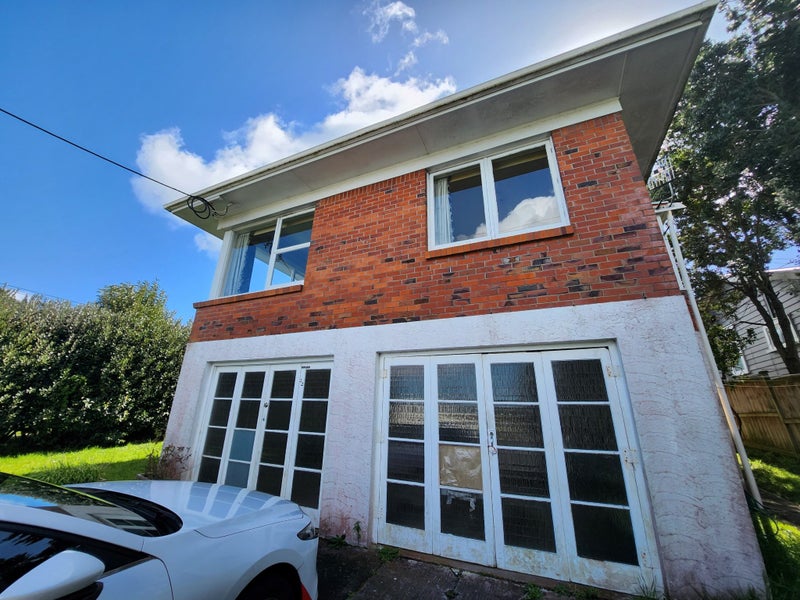 4/32 Old Lake Road, Narrow Neck, Auckland - Carousel 1