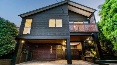 28 Teal Crescent, Beach Haven, Auckland - Carousel 1