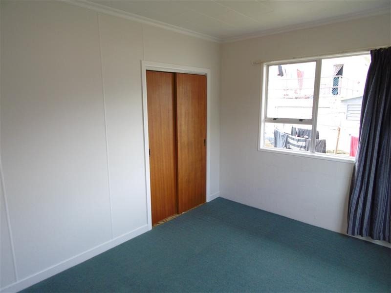 71 Govett Avenue, Frankleigh Park, New Plymouth - Carousel 9