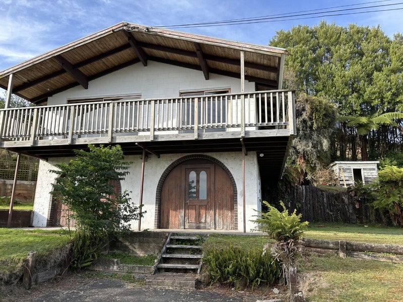 1118 Paradise Valley Road, Rotorua - Carousel 1