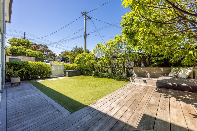 2/192 Queen Street, Northcote Point, Auckland - Carousel 20