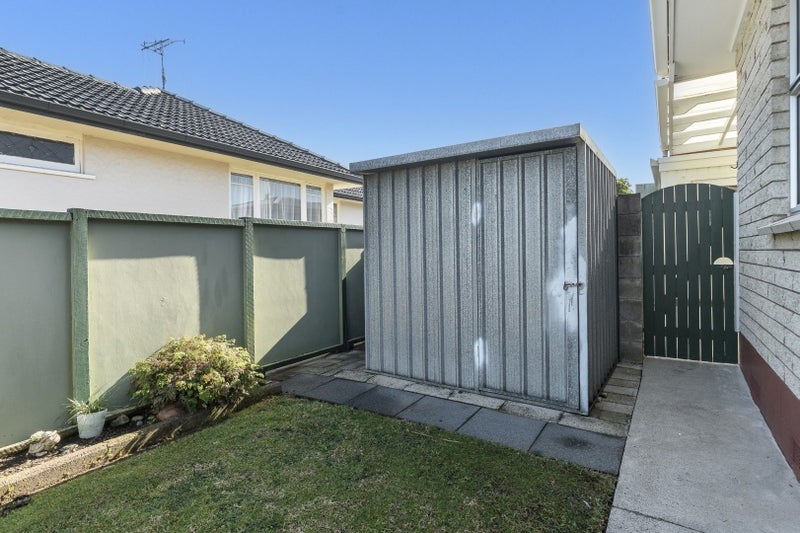7A Crescent Road, Otumoetai, Tauranga - Carousel 14