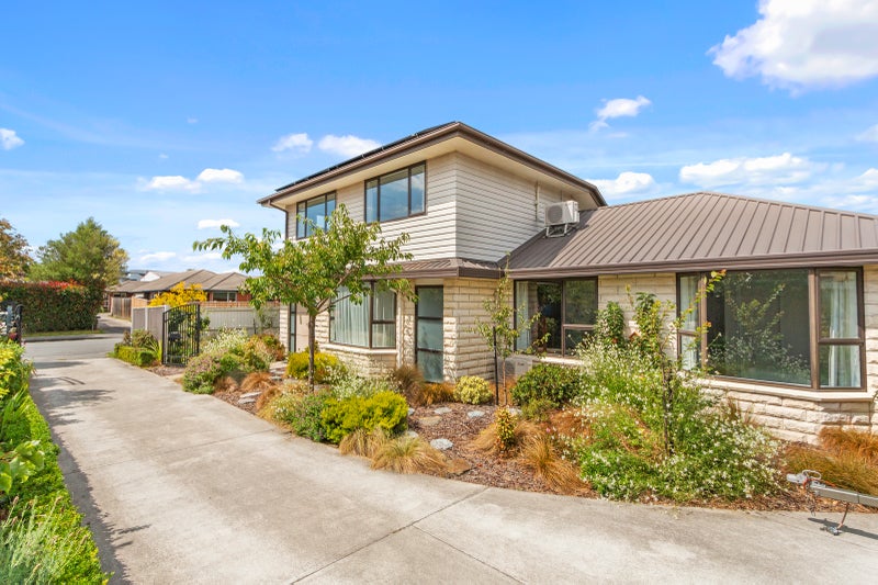 27 Takaro Avenue, Sockburn, Christchurch - Carousel 1