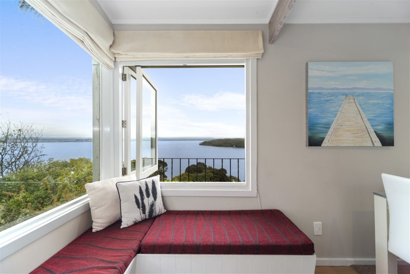 840 Wily Terrace, Acacia Bay, Taupo - Carousel 2