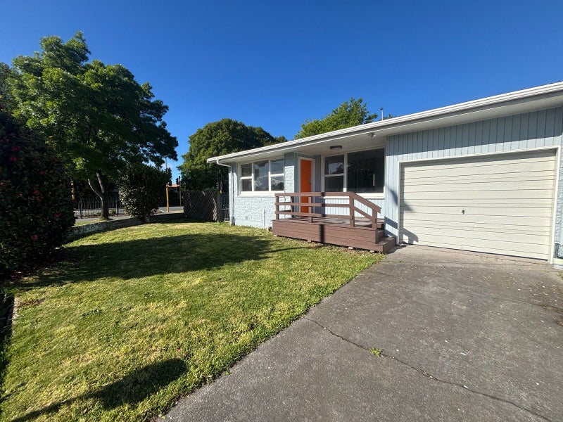 1/1 Colman Avenue, Sockburn, Christchurch - Carousel 1