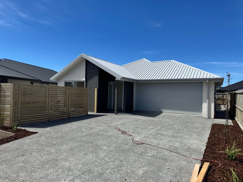24 Paradise Way, Halswell, Christchurch - Carousel 2