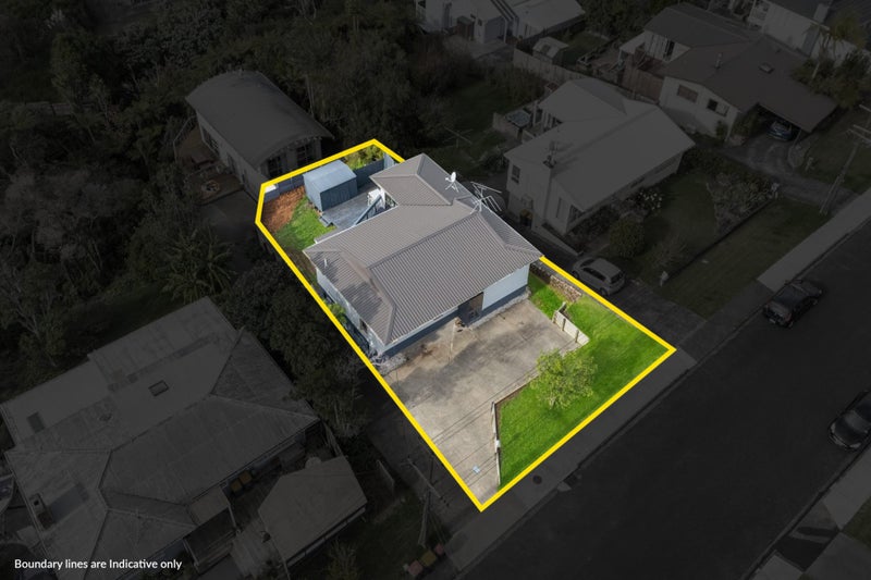 1/57 Aeroview Drive, Beach Haven, Auckland - Carousel 17