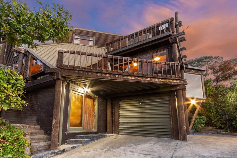 11 Buxtons Road, Lyttelton, Lyttelton - Carousel 1