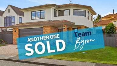 1/1 Bluefin Way, West Harbour, Auckland - Carousel 1