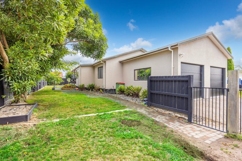 5 Raleigh Avenue, Fairview Downs, Hamilton - Carousel 20