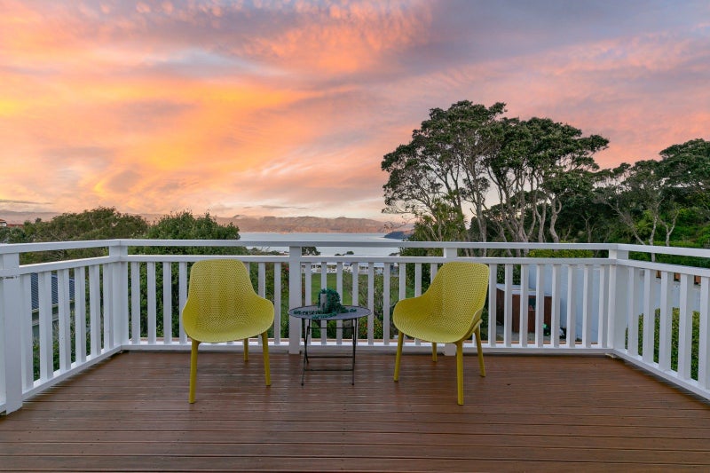 79 Ranui Crescent, Khandallah, Wellington - Carousel 2