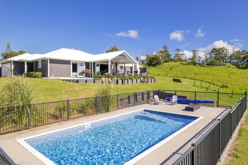 236 Rimmer Road, Helensville, Helensville - Carousel 2