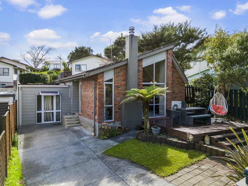 19b SIMON ELLICE DR, Bayview, Auckland - Carousel 1