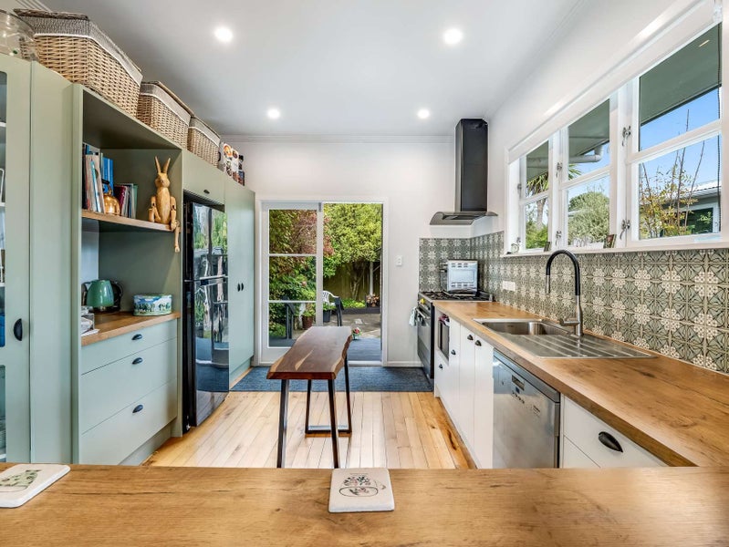 81 Purnell Street, College Estate, Whanganui - Carousel 2