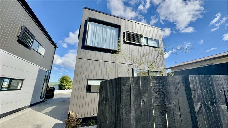 14A Andrew Road, Howick, Auckland - Carousel 2