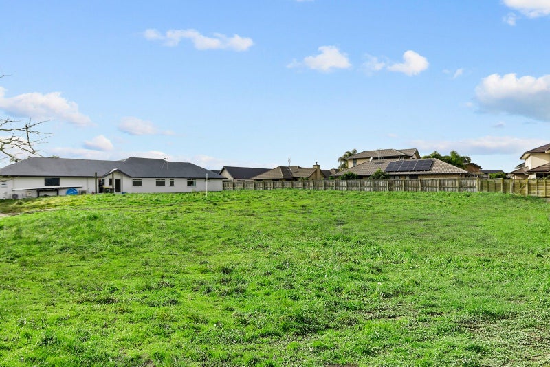 11 Ripple Lane, Flagstaff, Hamilton - Carousel 8