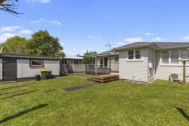 35 Bader Street, Bader, Hamilton - Carousel 14