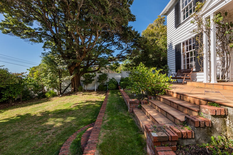 6 Braithwaite Street, Karori, Wellington - Carousel 35