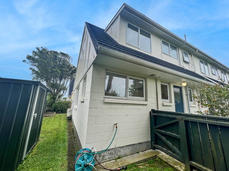 5/14 Mudie Street, Alicetown, Lower Hutt - Carousel 11