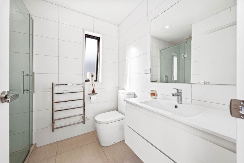 4 Tihema Lane, Westgate, Auckland - Carousel 16