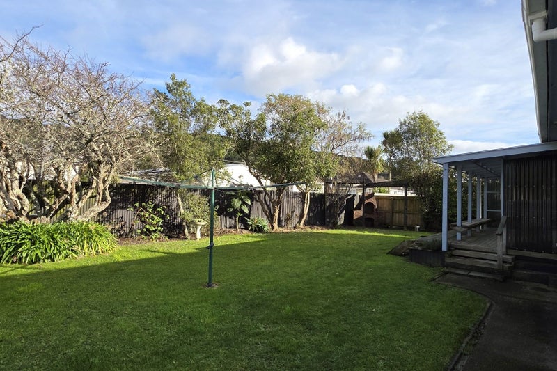 5 Hyde Street, Wainuiomata, Lower Hutt - Carousel 16