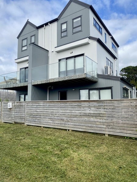 1/43 Ranui Avenue, Ranui, Auckland - Carousel 2