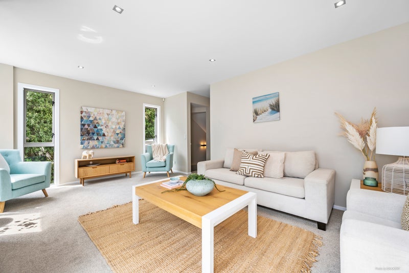 6/114 Mitchell Street, Brooklyn, Wellington - Carousel 1