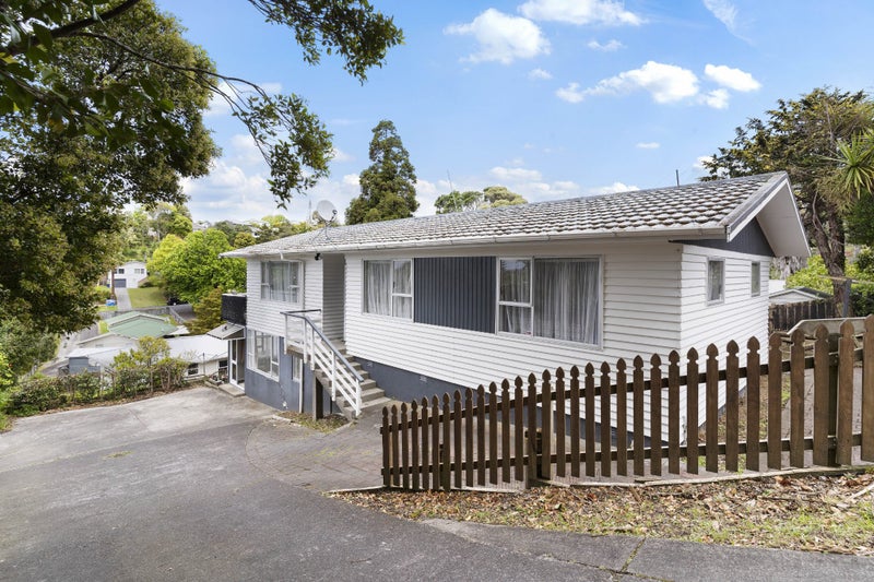95 Mountbatten Avenue, Hillcrest, Auckland - Carousel 1