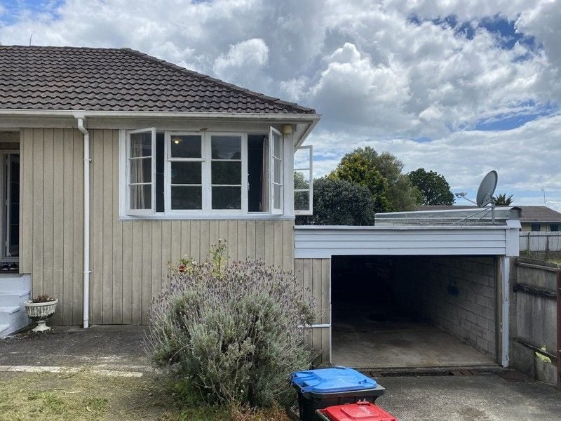 44 Hobson Drive, Panmure, Auckland - Carousel 2