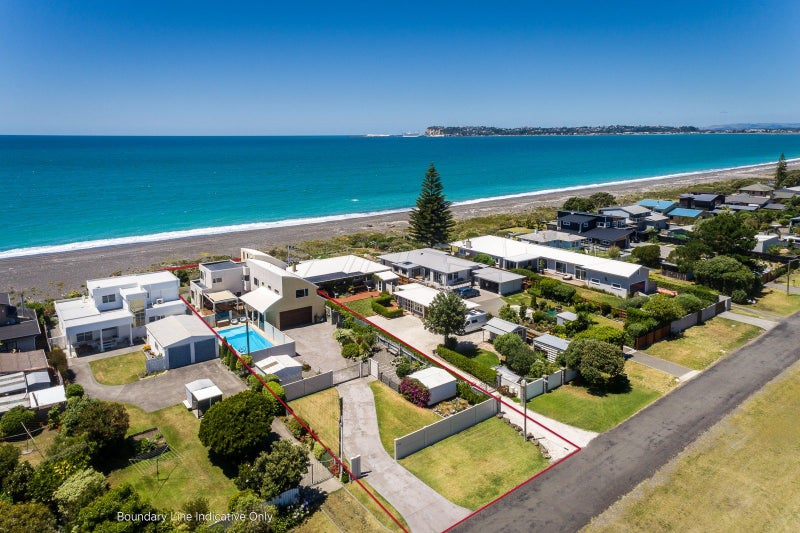 17 Ferguson Street South, Bay View, Napier - Carousel 1