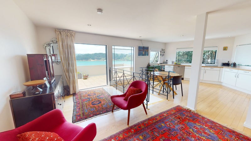 2/79 Grafton Road, Roseneath, Wellington - Carousel 2