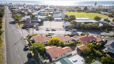 1/57 Wakefield Avenue, Sumner, Christchurch - Carousel 1