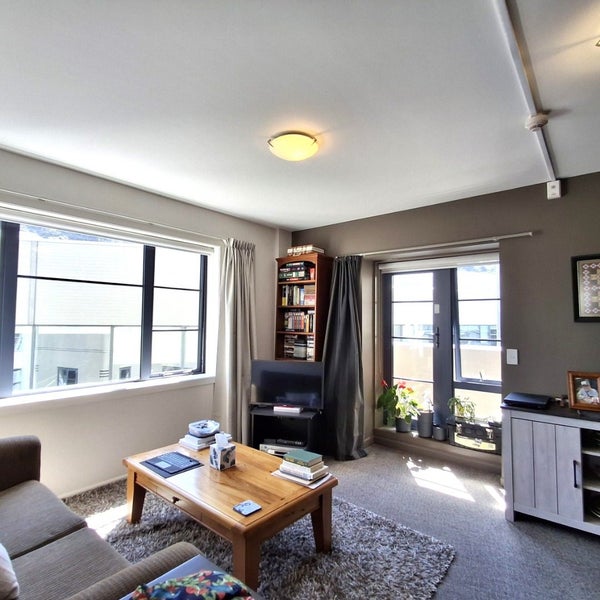 20/127 Molesworth Street, Thorndon, Wellington - Carousel 2