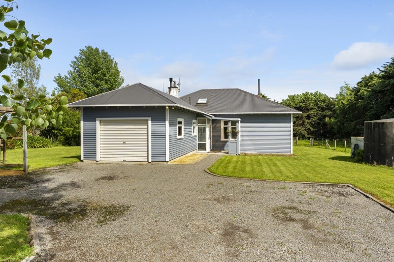 1926 Makino Road, Halcombe, Feilding - Carousel 2