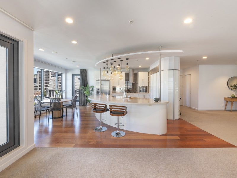 8I/42 Molesworth Street, Thorndon, Wellington - Carousel 1