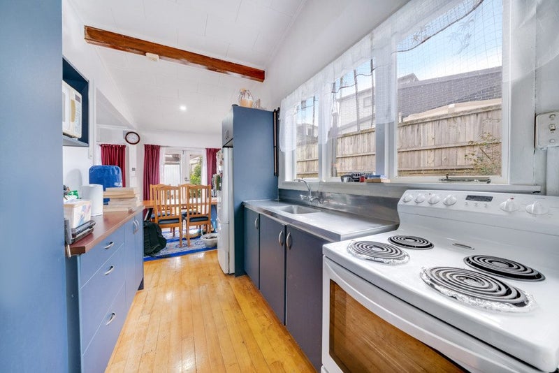 10 Kapuka Road, Mangere Bridge, Auckland - Carousel 2