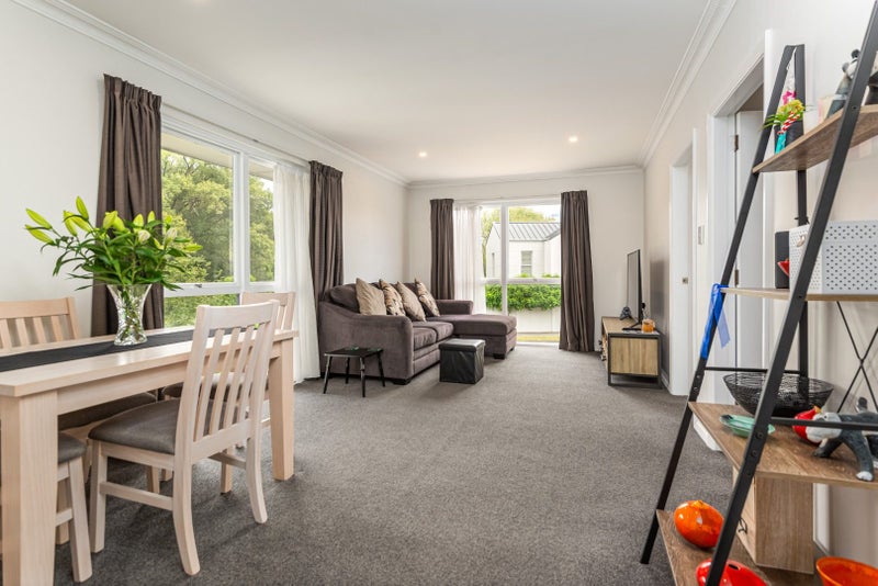 5/101 Carlton Mill Road, Merivale, Christchurch - Carousel 1
