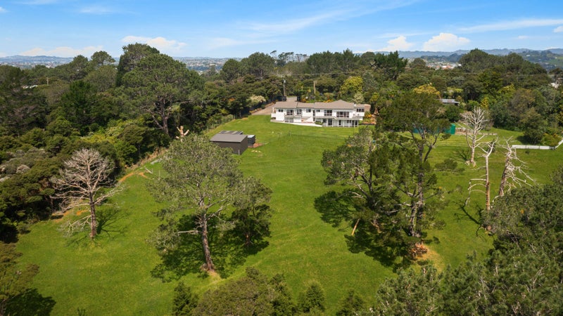 23 Crows Road, Swanson, Auckland - Carousel 1