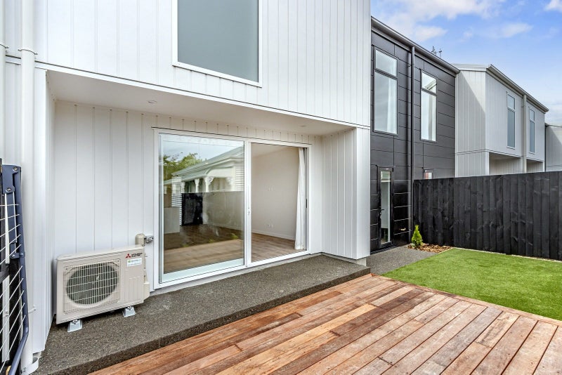 2/16 Baretta Street, Somerfield, Christchurch - Carousel 12
