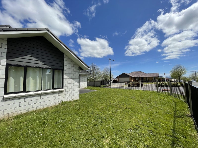 34 Longbow Terrace, Flagstaff, Hamilton - Carousel 18