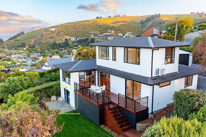 3 Glenelg Spur, Hillsborough, Christchurch - Carousel 2