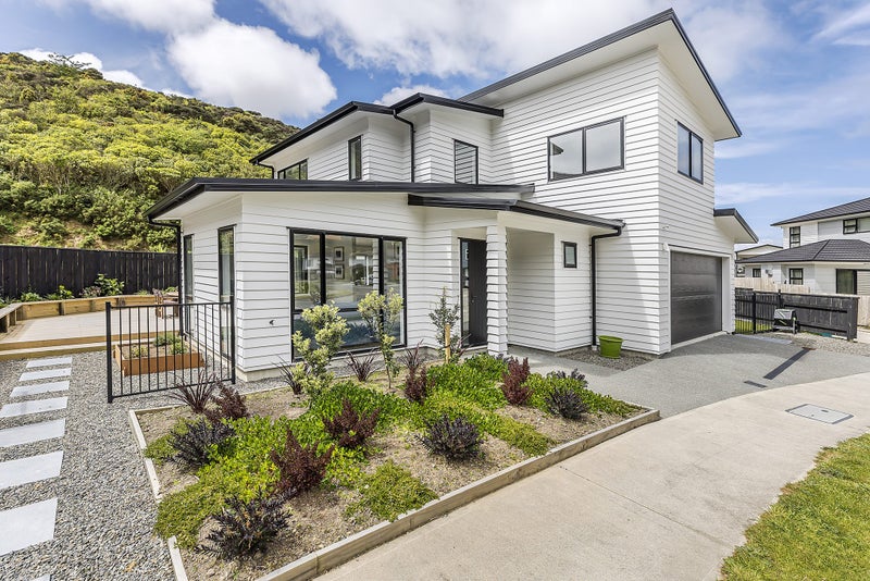 110 Silverstream Road, Crofton Downs, Wellington - Carousel 1