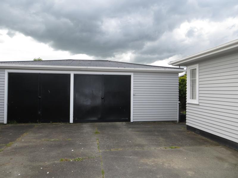 35 Paisley Street, Awapuni, Palmerston North - Carousel 11