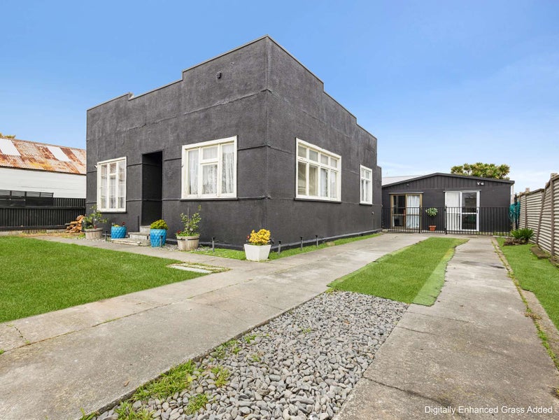 905 Queen Street East, Parkvale, Hastings - Carousel 1
