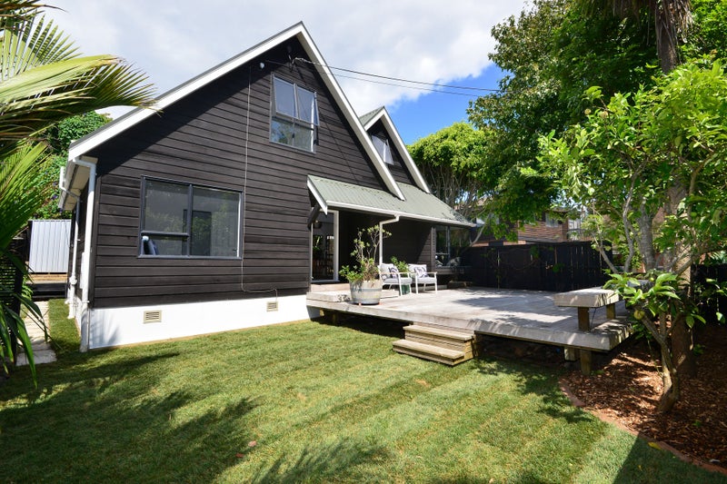2/26 Sandown Road, Rothesay Bay, Auckland - Carousel 2