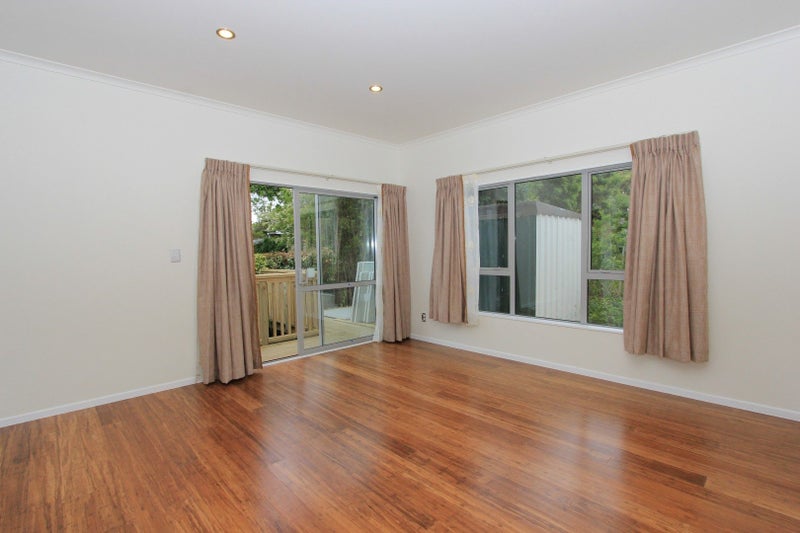 49 Gossamer Drive, Pakuranga Heights, Auckland - Carousel 2